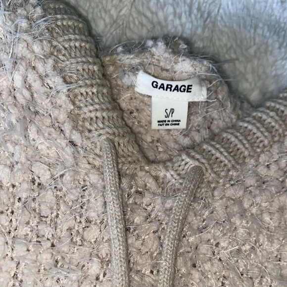Garage Textured Fuzzy Hoodie - Picture 5 of 8